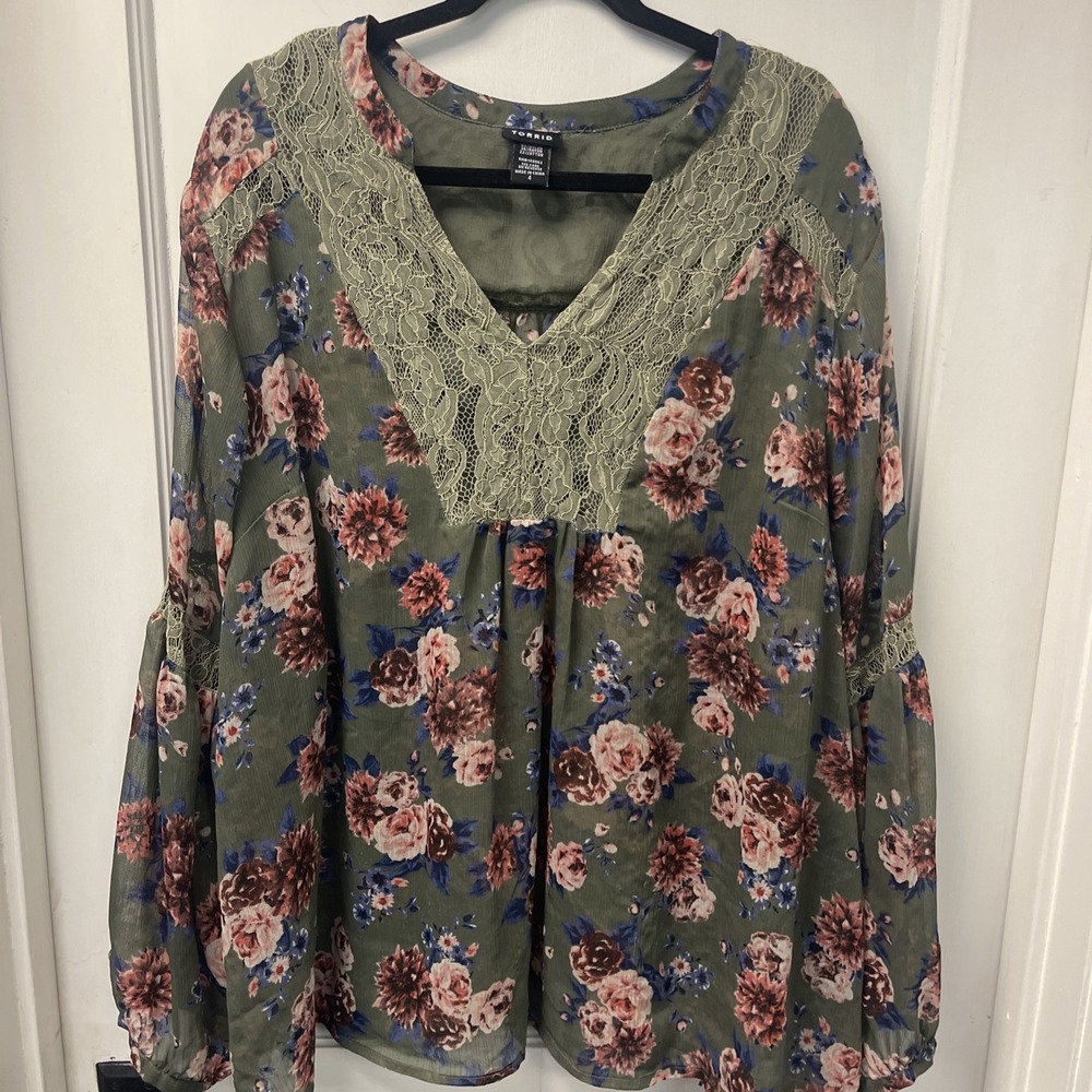 Torrid 4 Women's Khaki Green Floral Lace Front Sheer Blouse Top Long Slv Chic